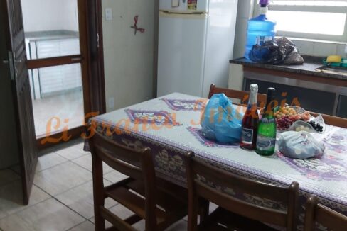 ab6182c6-a6ff-4e73-a2d0-9501d7476a71