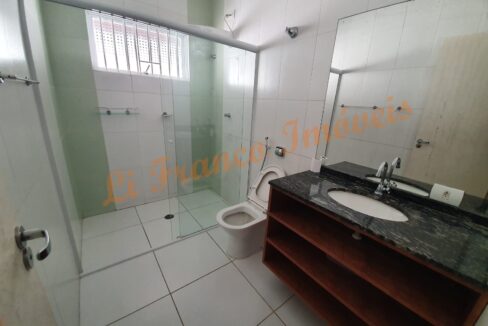 c8c81198-a52d-43c4-a898-bcbc0a30d69b