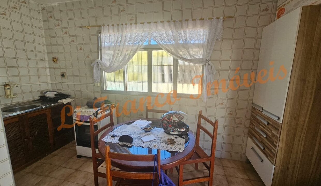 d89d72f4-e25e-4ca1-a595-075d186ac409