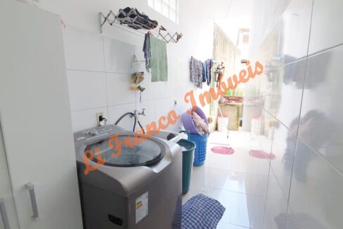 5f9bc09d-02db-4efc-a755-e60a453ffba7