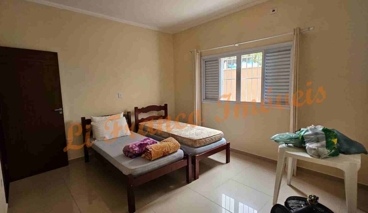 b665fe94-336b-4c62-8f8e-c749b9f06c45