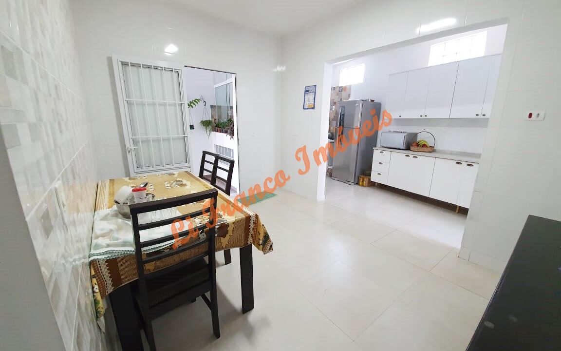 dc54e78c-7833-4ded-a805-5dc8b35b6956