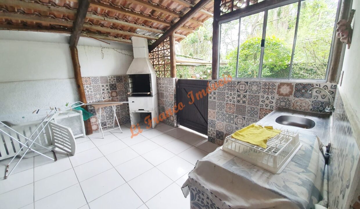 9647079b-1cfd-407d-a503-d4e31aa61792