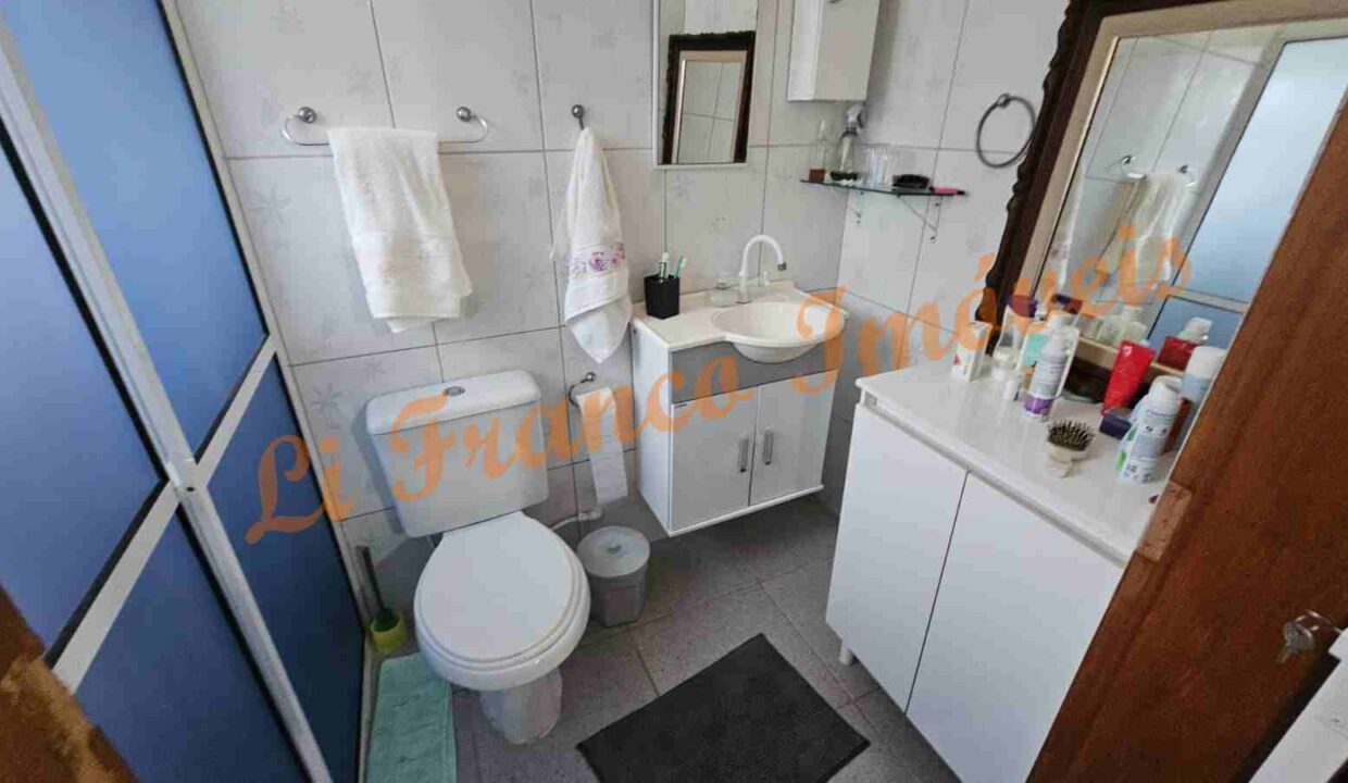 64bd2286-4dd5-4a12-9680-e1ad8f7783dd